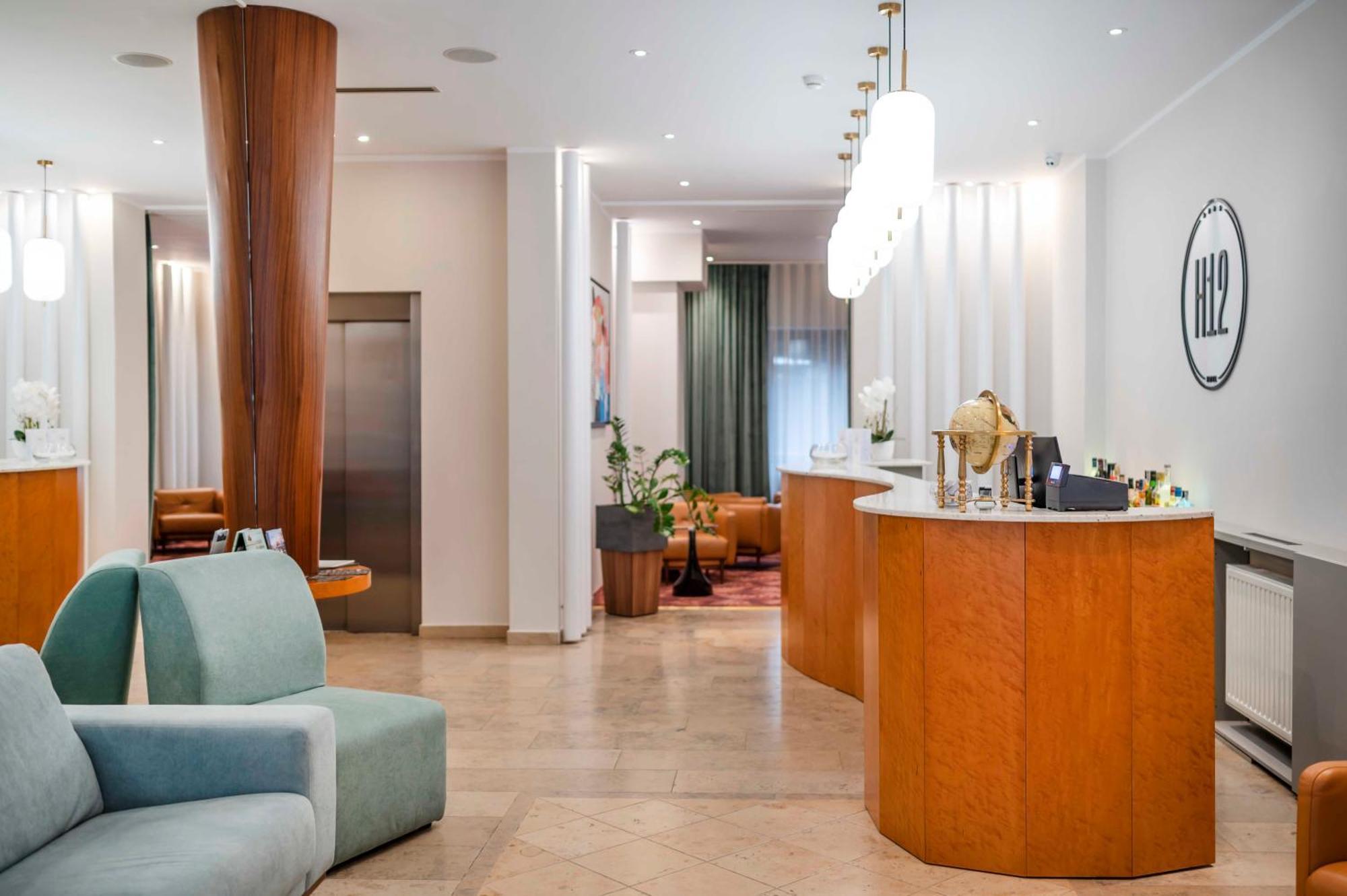 Hotel H12**** كراكوفيا المظهر الخارجي الصورة