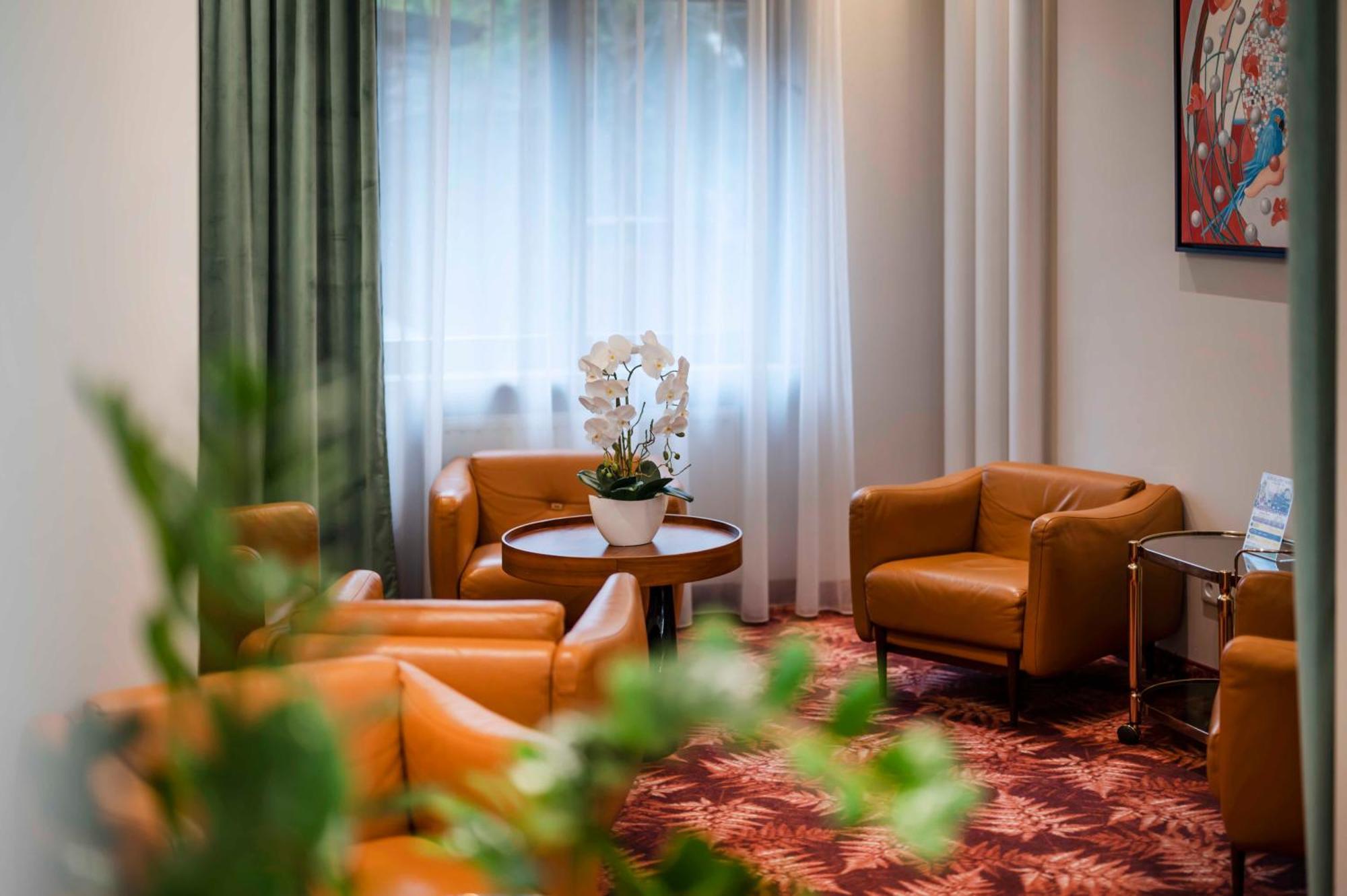 Hotel H12**** كراكوفيا المظهر الخارجي الصورة
