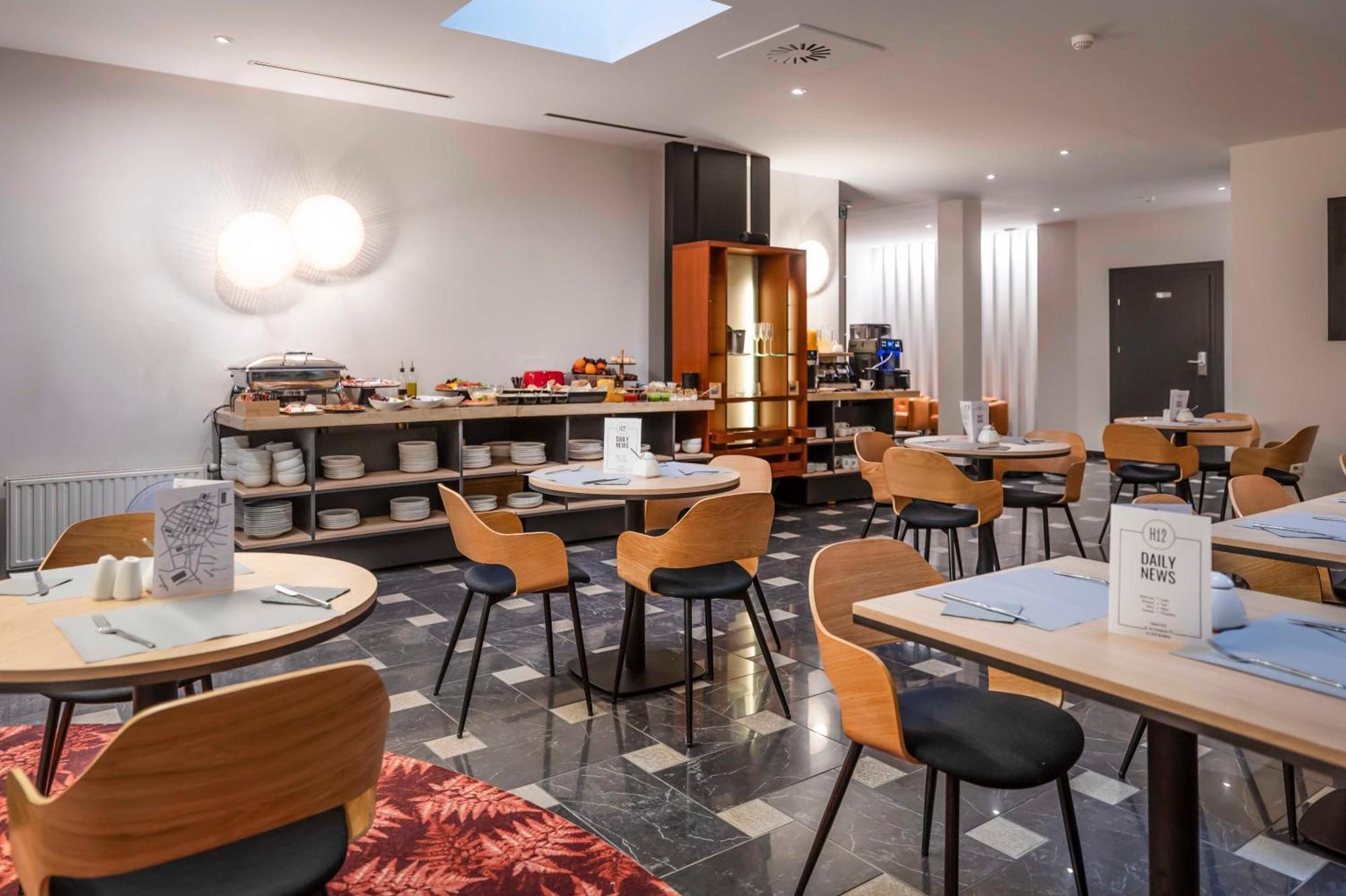 Hotel H12**** كراكوفيا المظهر الخارجي الصورة